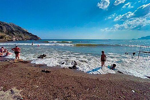 «Без слез не взглянуть»: россиянка о пляже в Крыму