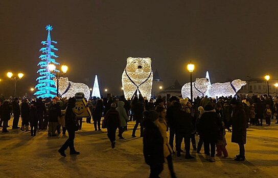 Глава Тобольска Максим Афанасьев зажёг медведей на Красной площади