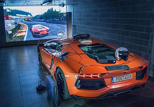 Геймер превратил Lamborghini в контроллер для Xbox