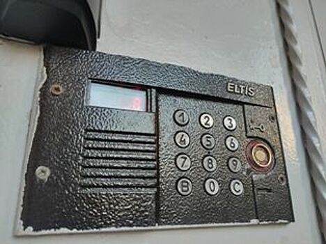 Сотрудники «Жилищника» района начали высадку тюльпанов