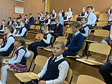 Иркутских школьников наградили знаками отличия и удостоверениями ГТО