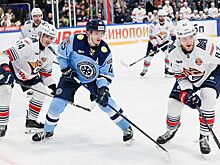 «Металлург» обыграл «Сибирь»