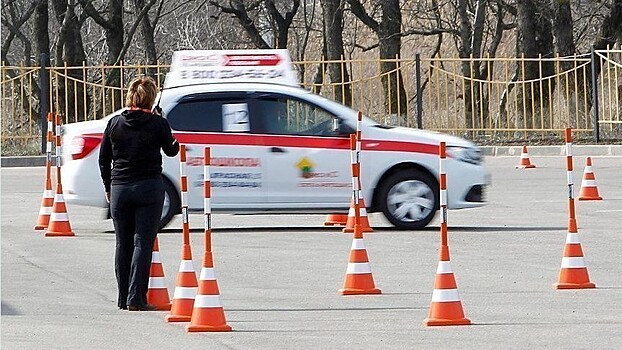 Руководство кировской автошколы пренебрегало здоровьем водителей - инструкторов