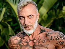 Как «танцующий миллионер» пустил пыль в глаза всему миру