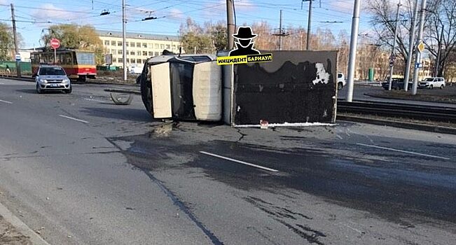Мороз, снегопад и гололёд на Алтае вызвали массовые ДТП