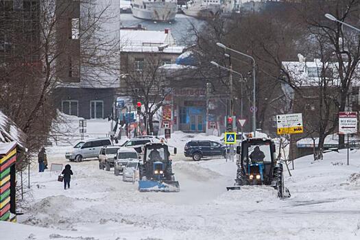 Раскрыт неожиданный плюс нечищеных дорог для водителей во Владивостоке