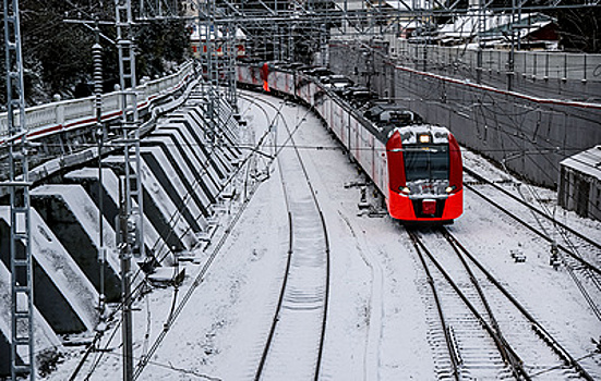 ФПК продлила действие измененной схемы движения поездов по Курской области