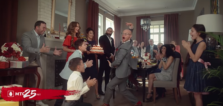 Дмитрий Хрусталёв блистает в рекламном ролике МТС