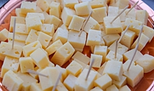 Компания из Волгоградской области «превратила» 3,6 кг сырья в 6,5 кг сыра