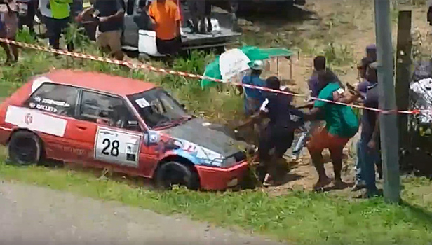 Сбито 7 зрителей: ралли на Мартинике досрочно закончилось из-за двух аварий