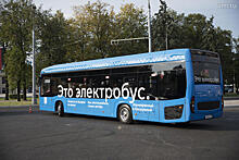 Батарейки заряжены: первый в истории Москвы электробус бесплатно возит пассажиров