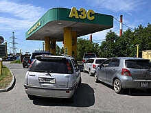 Аксенов сообщил, что в Крыму ограничили продажи топлива на АЗС с 30 до 20 литров