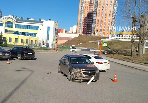 ДТП произошло около здания суда в Кемерове