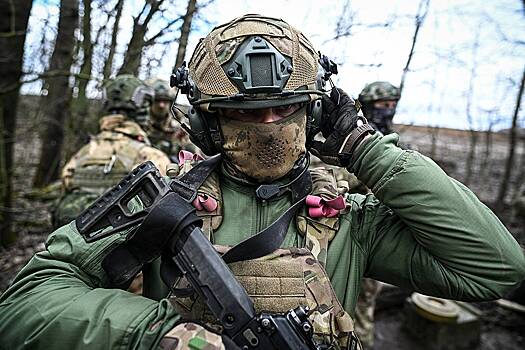 Разработан российский шлем «Соратник» с элементами ИИ