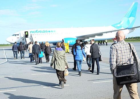 Открыта продажа авиабилетов на регулярные летние рейсы из Кирова в Сочи и Симферополь