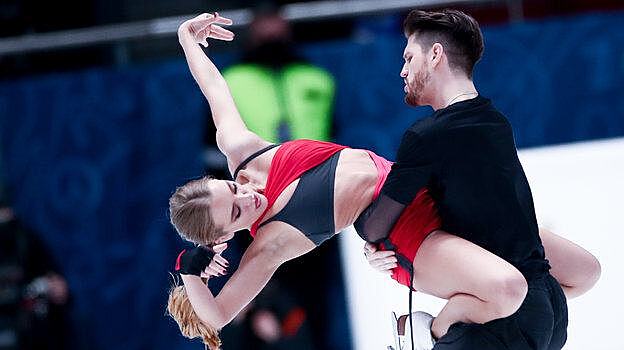 Степанова и Букин стали чемпионами России в танцах на льду