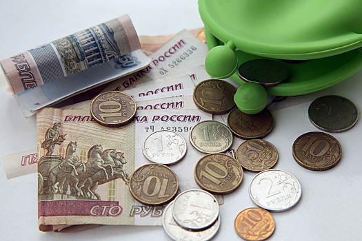 Названа причина, по которой дефицит бюджета РФ снова вырос