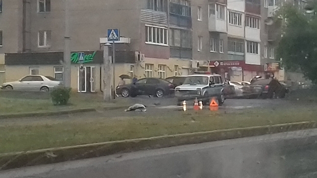 В Кемерове водитель маршрутки сбил насмерть девушку-пешехода