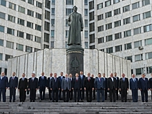 В московской штаб-квартире СВР открыли памятник Феликсу Дзержинскому