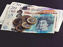 Избавиться за 100 дней: Британия меняет старые купюры в 20 и 50 фунтов на полимерные