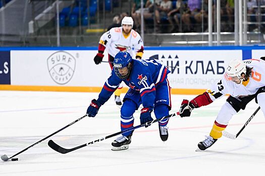 Нападающий системы СКА Иван Демидов забросил пять шайб в матче МХЛ