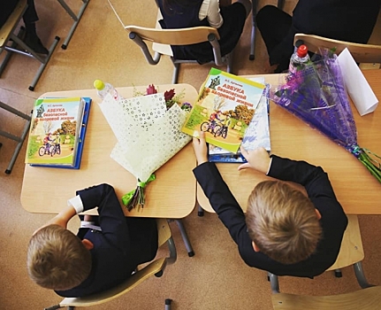 Фоторепортаж: как в Петербурге прошел День знаний