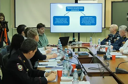 В Самаре состоялся Всероссийский круглый стол "Герои среди нас: психологический аспект"