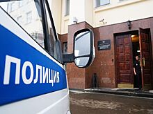 Неизвестный с ножом ограбил аптеку на Ленинском проспекте