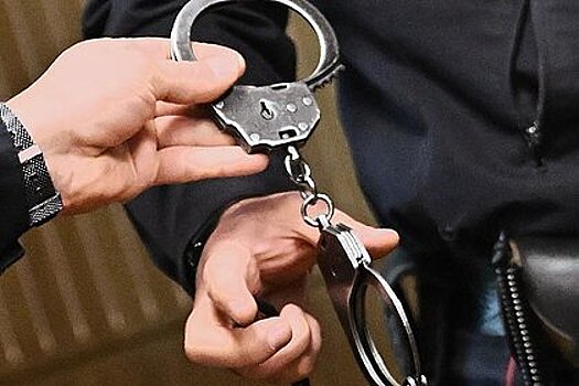 Бывшего полицейского ИВС осудили на пять лет условно за превышение полномочий