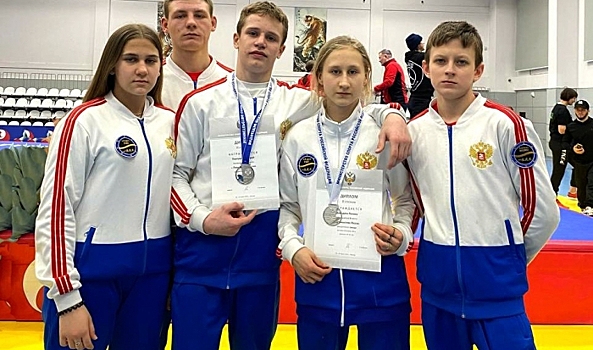 Волгоградцы завоевали 2 медали на крупном турнире по ушу в Москве