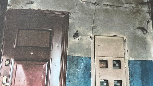 В Спасске мужчину после пожара обязали отремонтировать подъезд