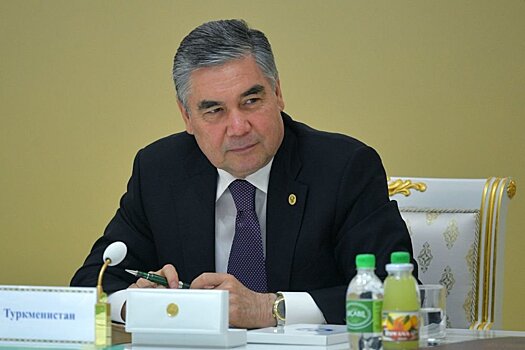 Президент Туркменистана назвал Россию стратегическим партнером