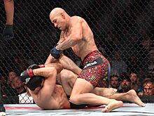 Альберт Туменов прокомментировал поражение Анкалаева от Перейры