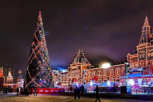 «Общероссийская новогодняя елка» в Кремле станет подарком для 26 счастливчиков с Камчатки