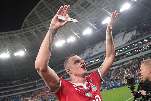 Бузова — о карьере Тарасова: если он плохо играл, то я была виновата