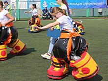 Школьники отметили годовщину «Динамо» спортивным праздником