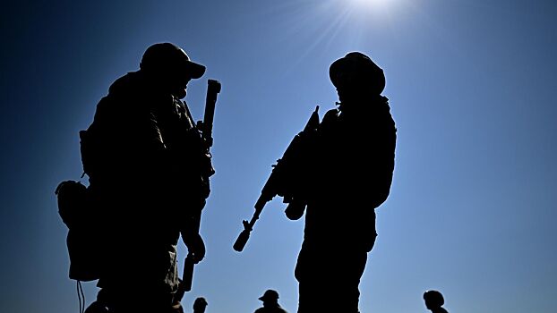 Жену обвиненного в предательстве офицера нашли в России