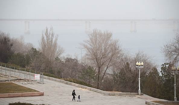 Волгоградскую область накрыла пыльная буря из Казахстана 17 марта