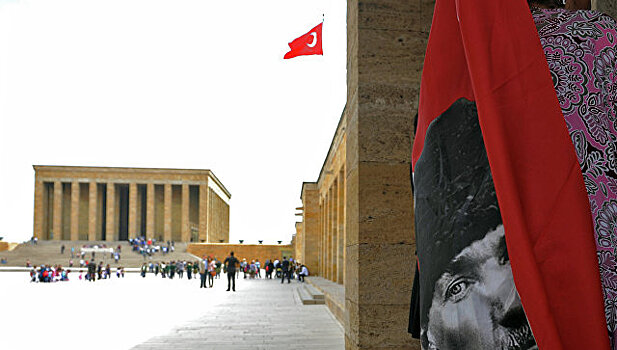 Турция отмечает 80-летие со дня смерти основателя республики Ататюрка