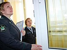 Курские судебные приставы добились предоставления жилья сироте