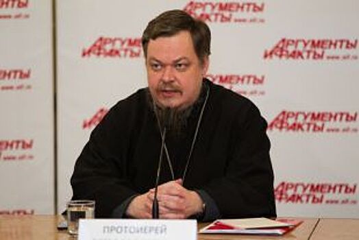 Священник Всеволод Чаплин раскритиковал царебожников в Екатеринбурге