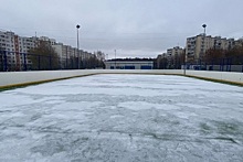 В районе Старое Крюково готовят к работе каток с искусственным льдом