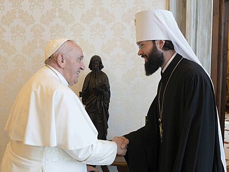 Папа Римский и глава отдела внешних связей РПЦ провели встречу в Ватикане