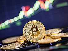 Биткойн упал на 8,8%