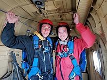 Красноярских парашютистов-пожарных наградили за спасение деревни