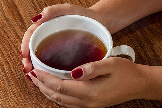 Ученые рассказали, почему опасно пить горячий чай