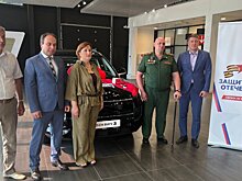 В Пензе участник СВО получил «Москвич 3» с ручным управлением