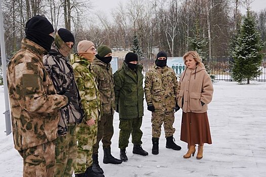 Глава городского округа Клин Алена Сокольская посетила мобилизационный центр в Наро-Фоминске
