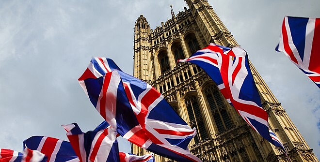 Великобритания смягчила санкции против России