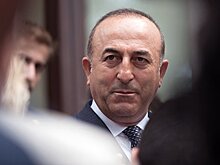 Чавушоглу призвал Германию "научиться себя вести"